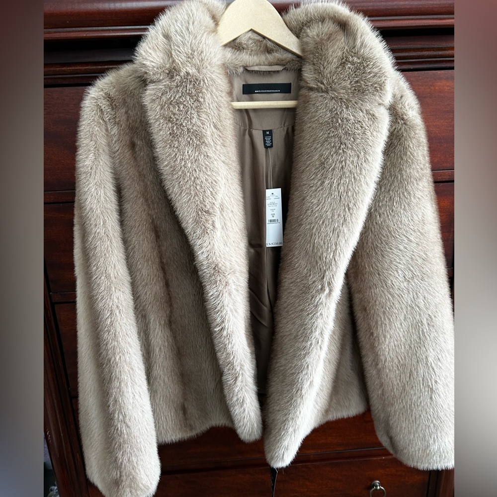 7 days left! NWT White House Black Market Faux Fur Coat, Size M